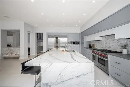 6 Almanzora, Newport Coast, California 92657