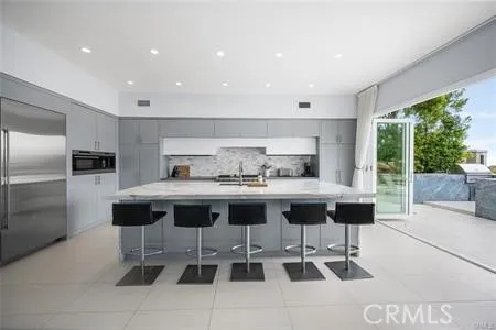 6 Almanzora, Newport Coast, California 92657