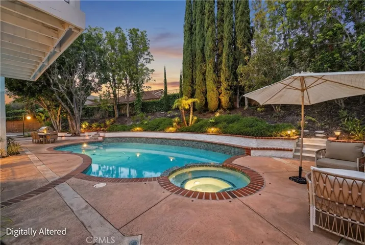 22841 Pocetas, Mission Viejo, California 92692