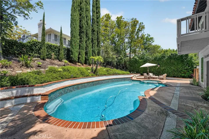 22841 Pocetas, Mission Viejo, California 92692