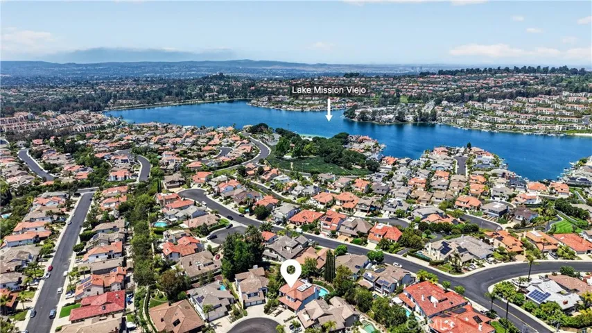 22841 Pocetas, Mission Viejo, California 92692