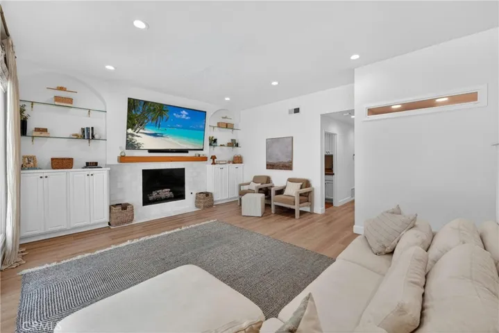 22841 Pocetas, Mission Viejo, California 92692