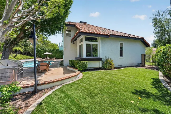 22841 Pocetas, Mission Viejo, California 92692
