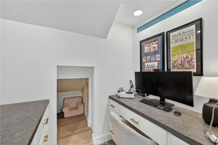 22841 Pocetas, Mission Viejo, California 92692