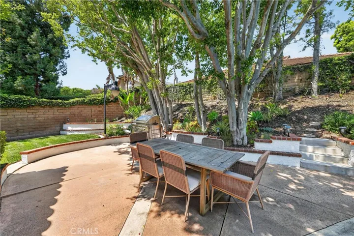 22841 Pocetas, Mission Viejo, California 92692