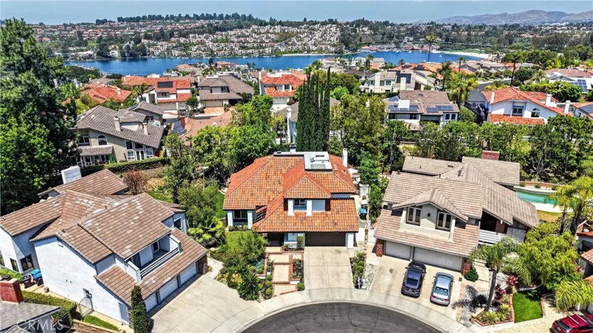 22841 Pocetas, Mission Viejo, California 92692