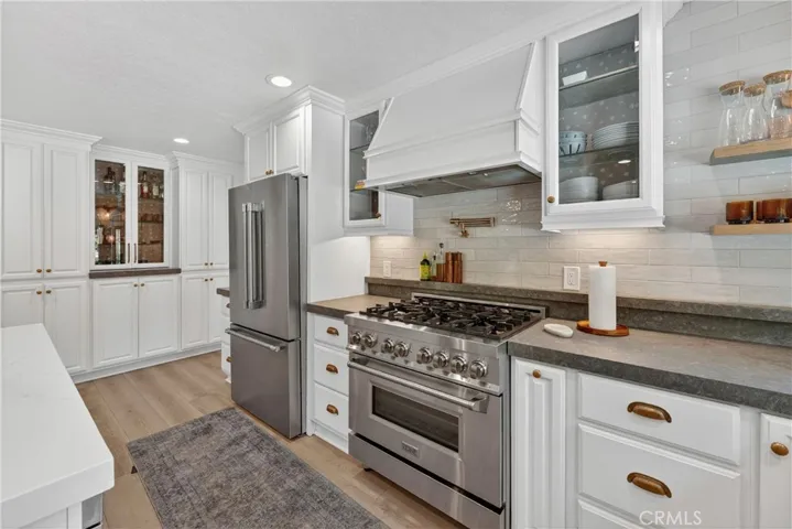 22841 Pocetas, Mission Viejo, California 92692