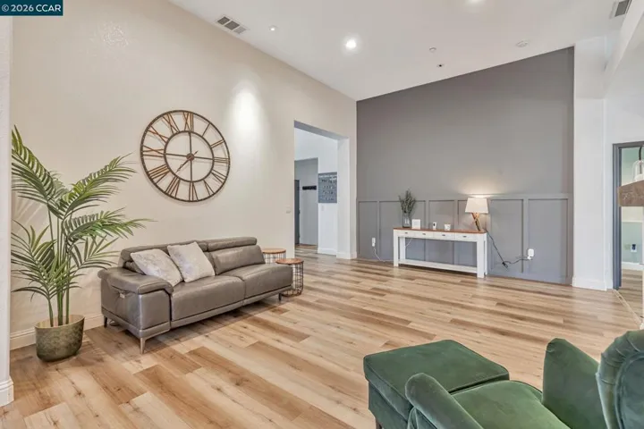 1108 Windhaven, Brentwood, California 94513