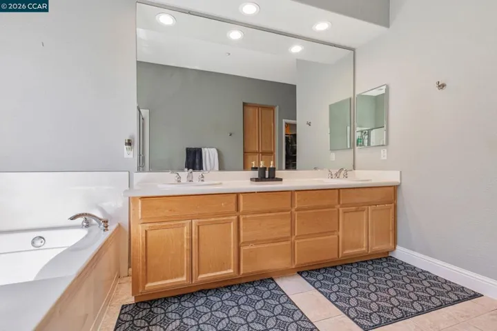 1108 Windhaven, Brentwood, California 94513