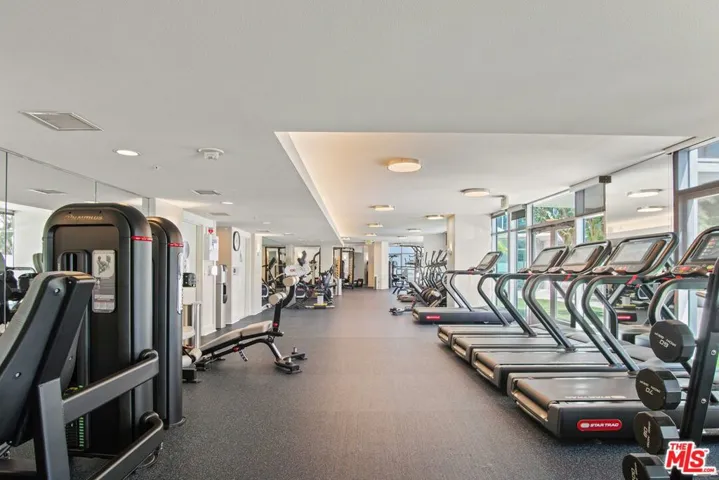 13700 Marina Pointe Drive 1915, Marina Del Rey, California 90292