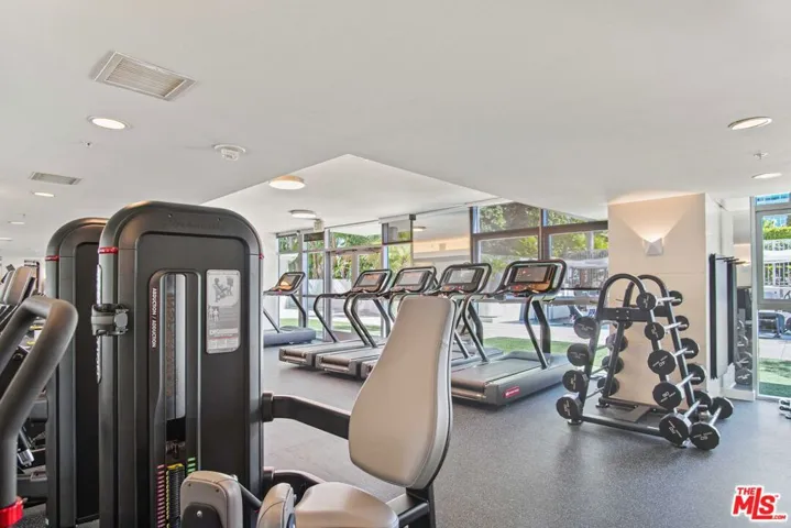 13700 Marina Pointe Drive 1915, Marina Del Rey, California 90292