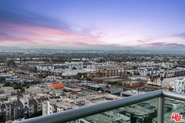 13700 Marina Pointe Drive 1915, Marina Del Rey, California 90292