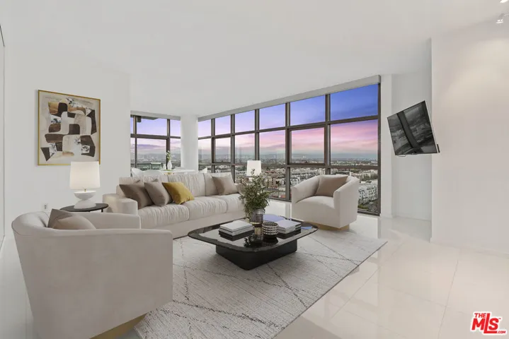 13700 Marina Pointe Drive 1915, Marina Del Rey, California 90292