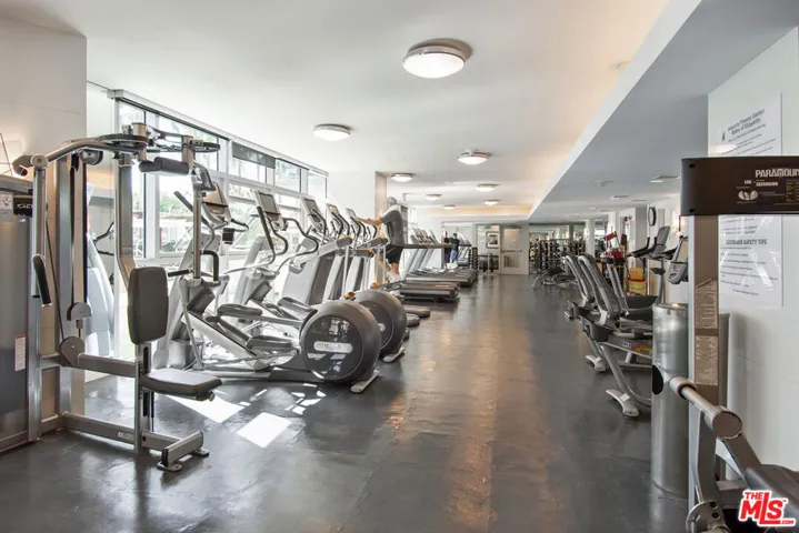 13700 Marina Pointe Drive 1915, Marina Del Rey, California 90292