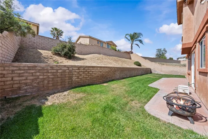 15292 Wren, Fontana, California 92336