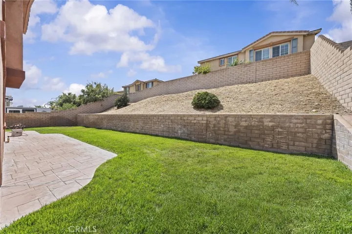 15292 Wren, Fontana, California 92336