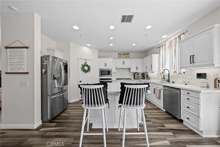 15292 Wren, Fontana, California 92336