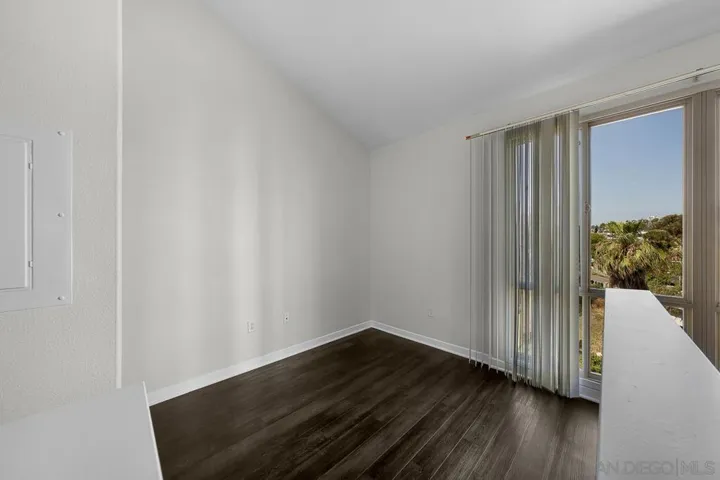1501 Front Street 613, San Diego, California 92101