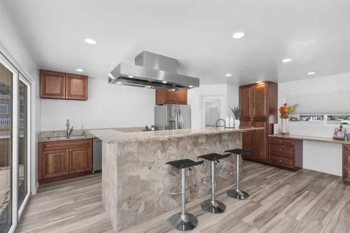 12752 Lindo Lane, Lakeside, California 92040