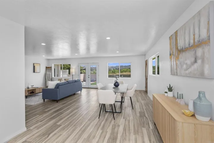 12752 Lindo Lane, Lakeside, California 92040