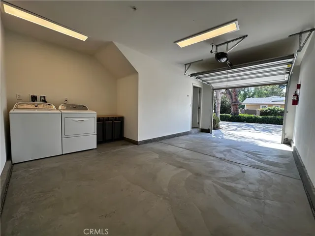 Single Car Garage with laundry area