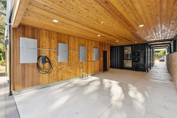 19751 Hicks Road, Los Gatos, California 95032