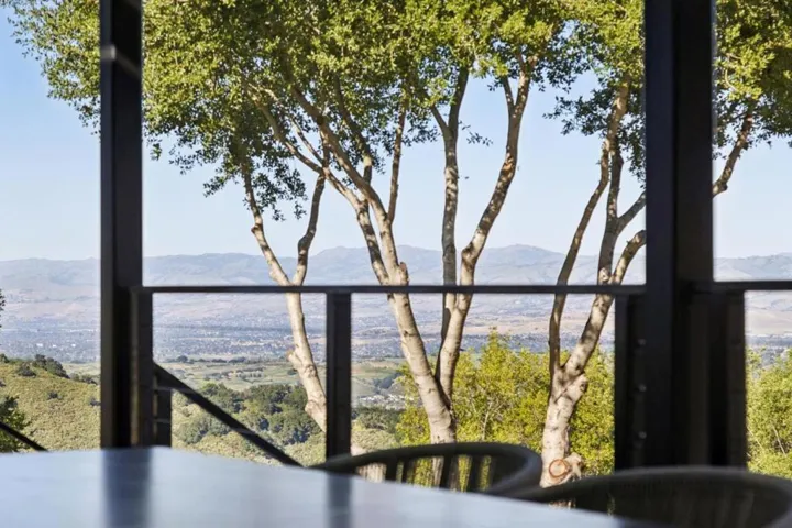 19751 Hicks Road, Los Gatos, California 95032