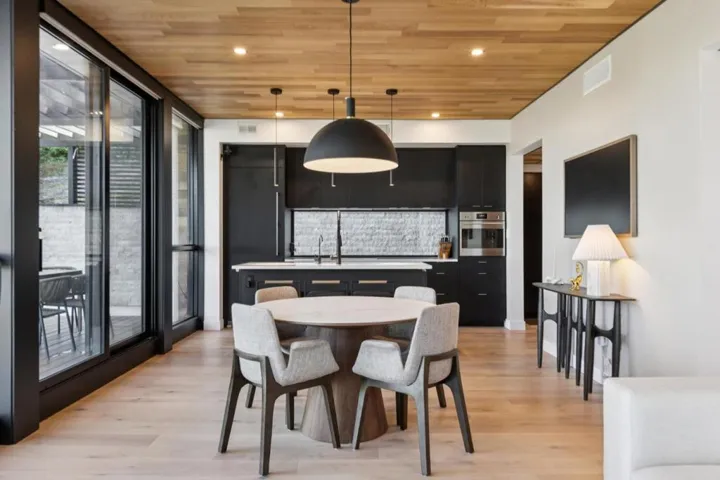 19751 Hicks Road, Los Gatos, California 95032