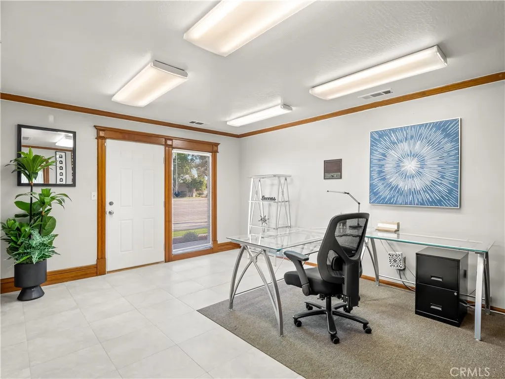 2nd vacant unit