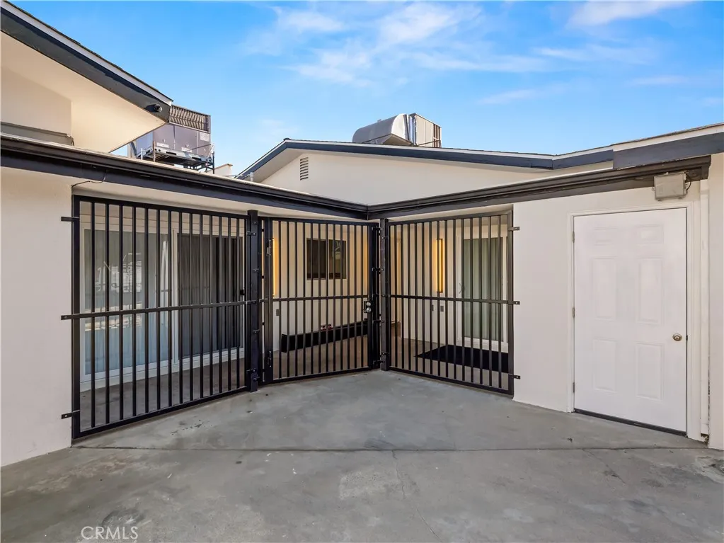 powder coated security gate