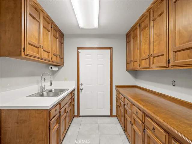 2nd vacant unit