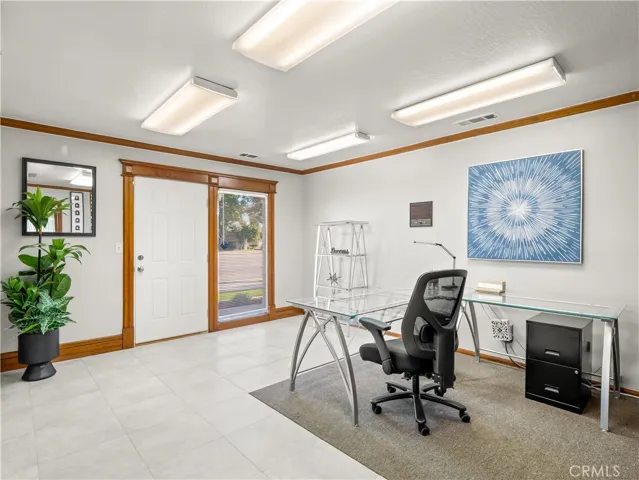 2nd vacant unit