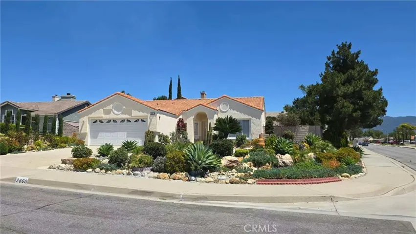 2806 W La Morada Drive, Rialto, California 92377