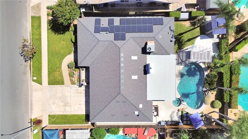 7495 N Flora Avenue, Fresno, California 93720