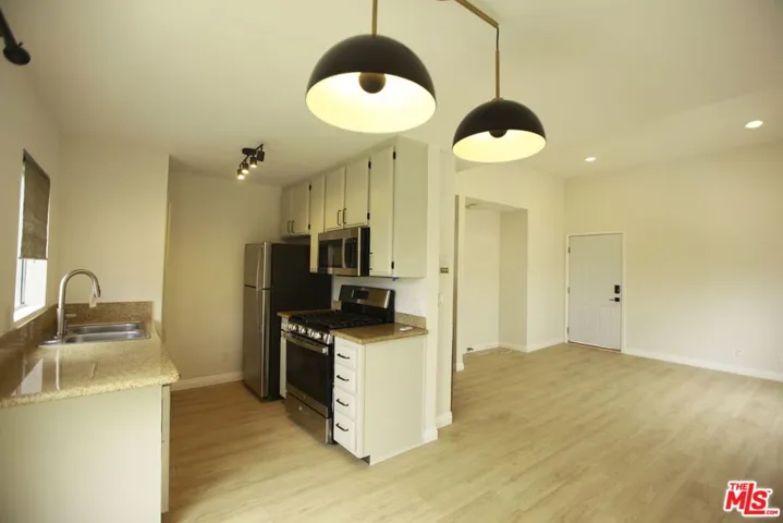 833 S Orange Grove Avenue 5, Los Angeles, California 90036