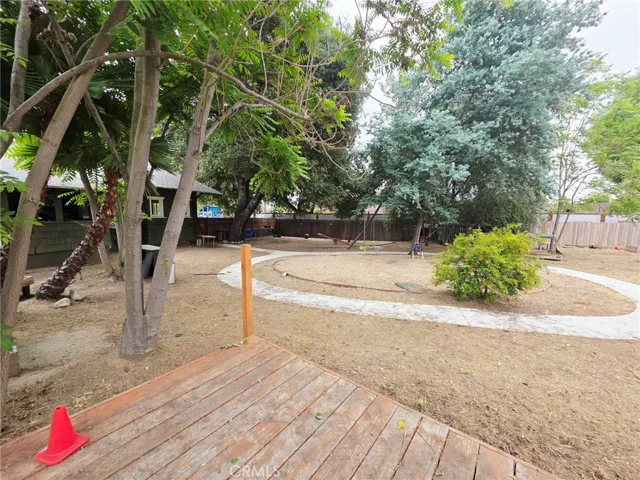 2121 Garfield, Altadena, California 91001