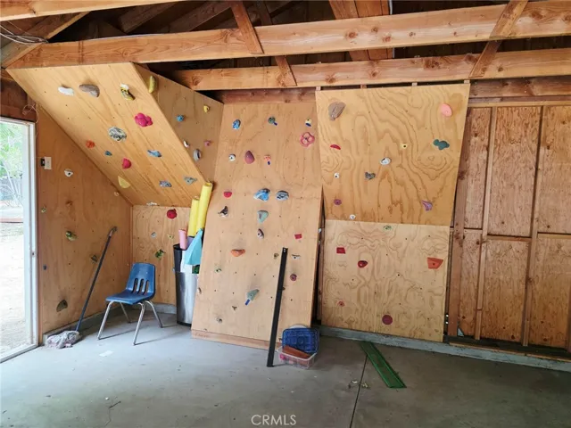 2121 Garfield, Altadena, California 91001
