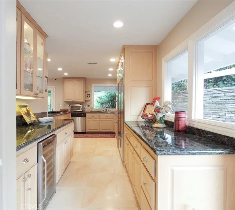 Bar & Cabinet Area in Kitchen