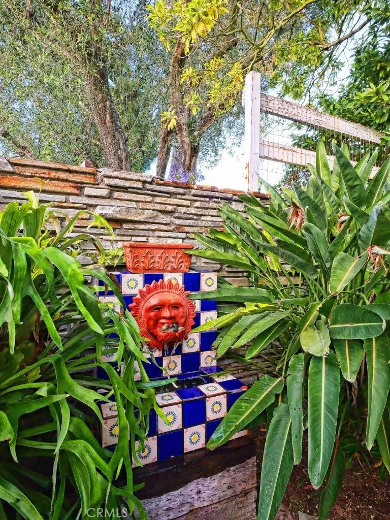 Water Fountain in Side Patio