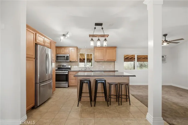 40100 Owl Valley, Temecula, California 92592