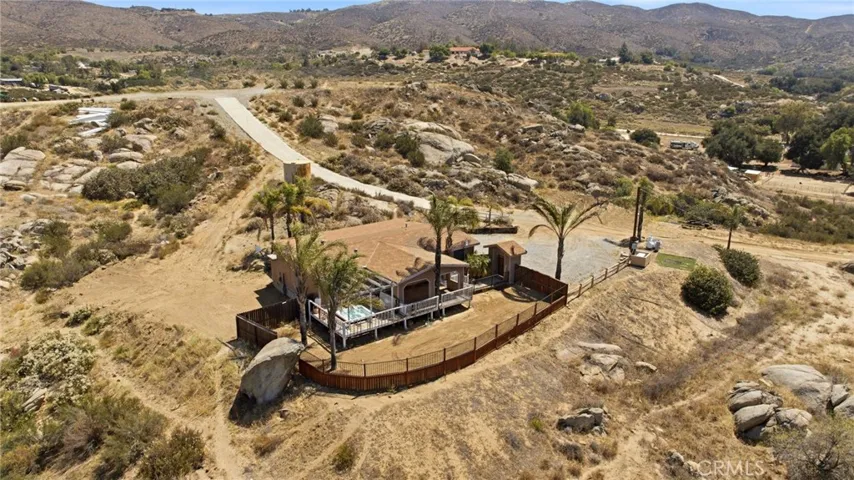 40100 Owl Valley, Temecula, California 92592