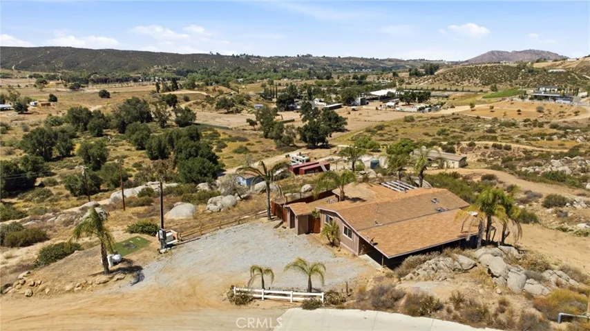 40100 Owl Valley, Temecula, California 92592