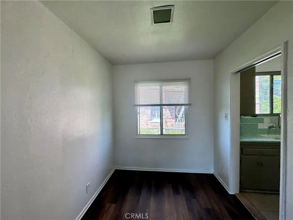 gallery-image 3