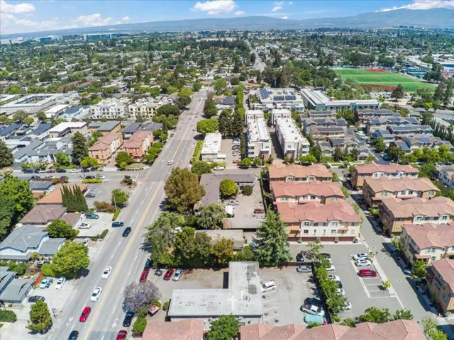 370 N Fair Oaks Avenue, Sunnyvale, California 94085
