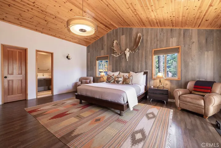 43855 Wolf, Big Bear Lake, California 92315