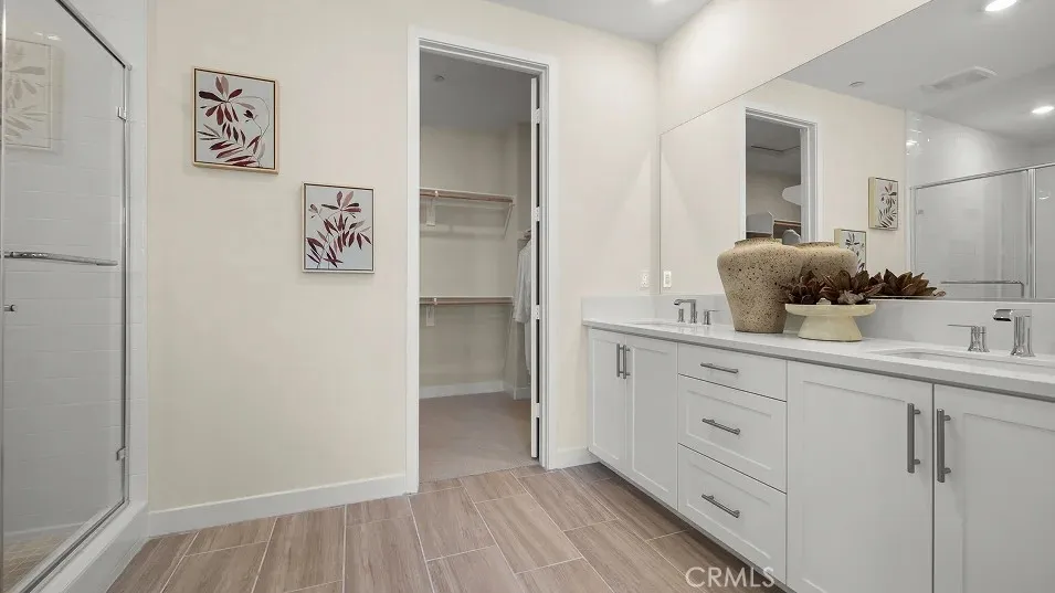 Photos shown are of model only- not actual homesite.