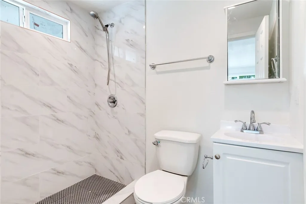 4th Room to Main House w/Separate bath room view