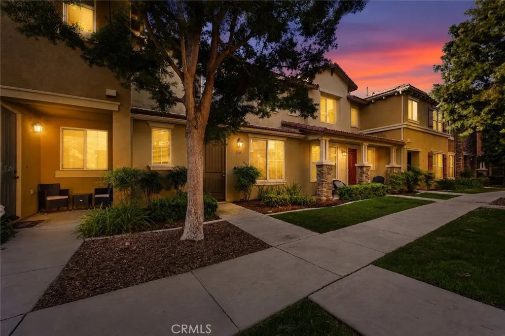 30505 Canyon Hills 2504