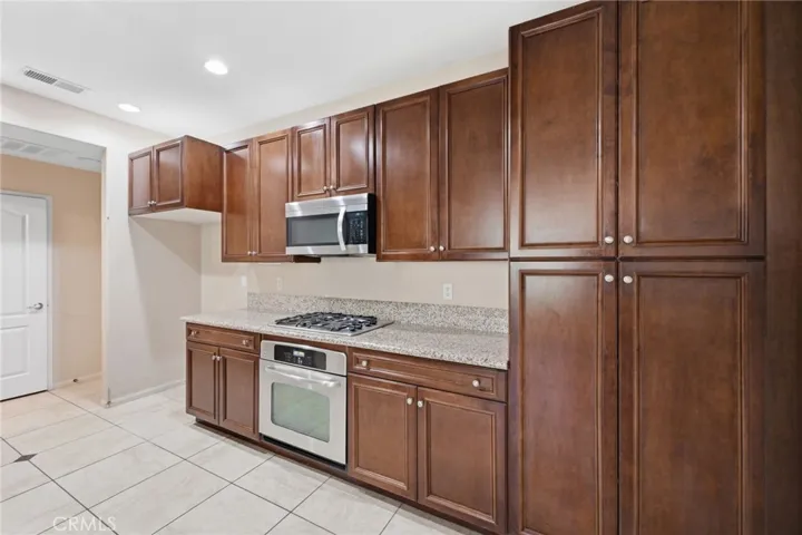30505 Canyon Hills 2504, Lake Elsinore, California 92532
