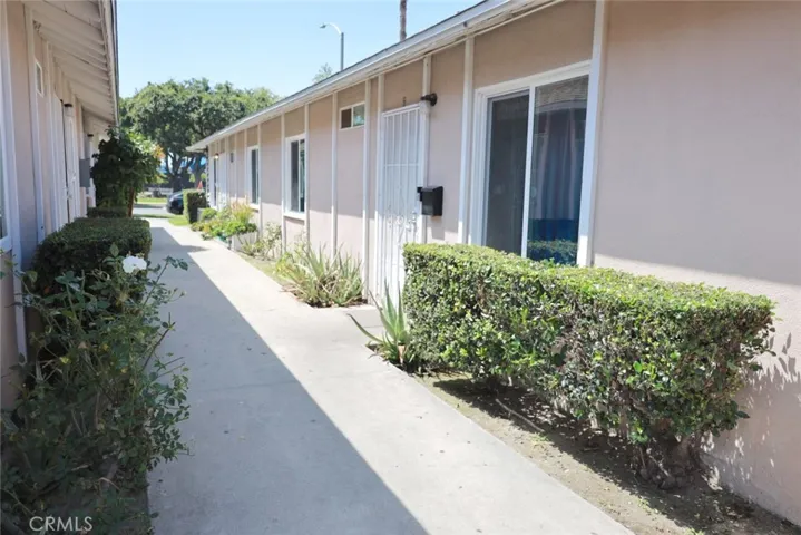 167 W Guinida, Anaheim, California 92805